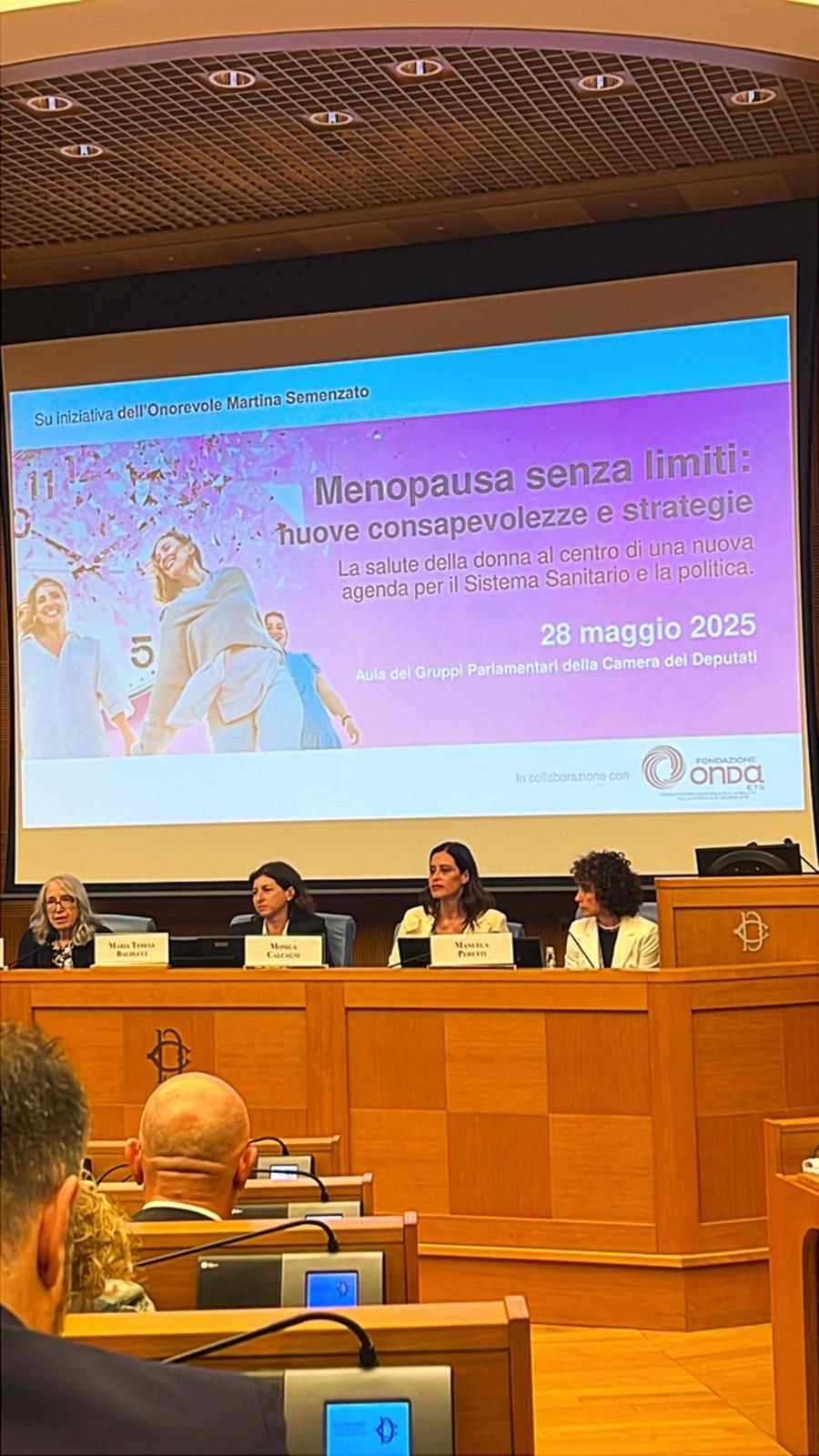 Menopausa: l'esperienza dei consultori ASL Toscana nord ovest presentata nell’aula gruppi parlamentari della Camera dei Deputati