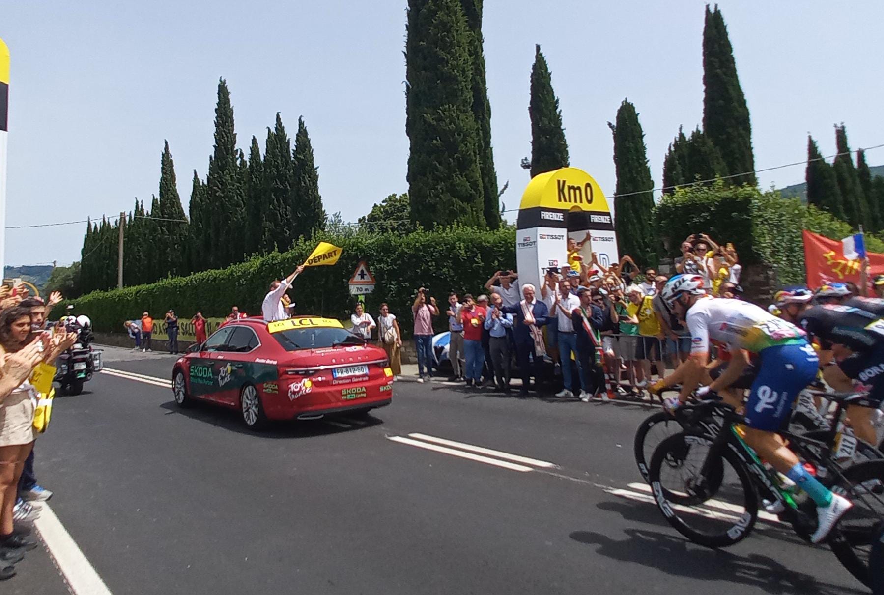 Tour de France, Giani alla partenza: “La Toscana vive una grande fes...